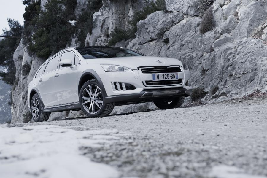  Peugeot 508 RXH 2012 года  (фото 22 из 93)